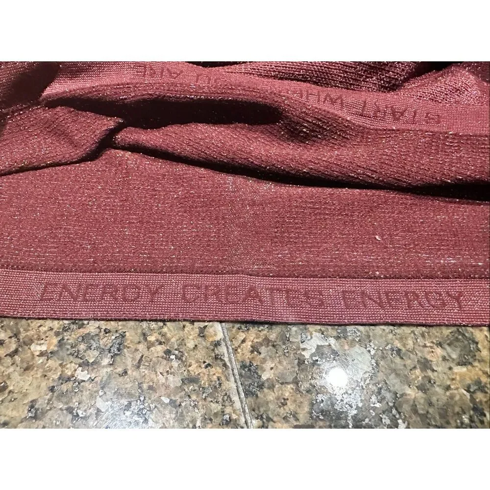 Lululemon sparkly top